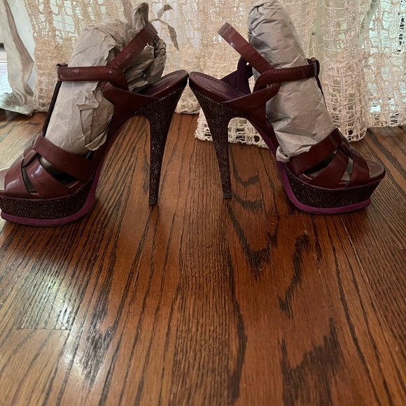 Vintage YSL Tribute RARE Platform Stingray T Strap 5.5 - Picture 8 of 14